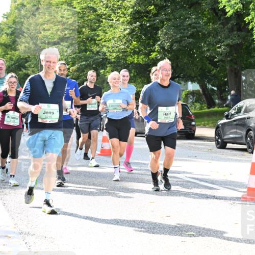 20.09.2026 - PSD Bank Halbmarathon Dr. Thomas Lammeyer http://msf.ph/oto/10504942 20.09.2026 11:01:30 Laufen 2128, 3215, 1043, 2683 meine-sportfotos.de