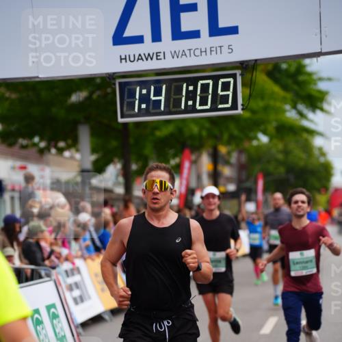 20.09.2026 - PSD Bank Halbmarathon LAZAROV Photography http://msf.ph/oto/10504982 20.09.2026 11:41:09 Ziel 1128, 1394, 2829, 4482, 4681 meine-sportfotos.de