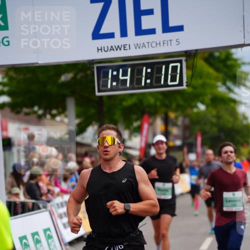 20.09.2026 - PSD Bank Halbmarathon LAZAROV Photography http://msf.ph/oto/10504987 20.09.2026 11:41:09 Ziel 1128, 1394, 2829, 4482, 4681 meine-sportfotos.de