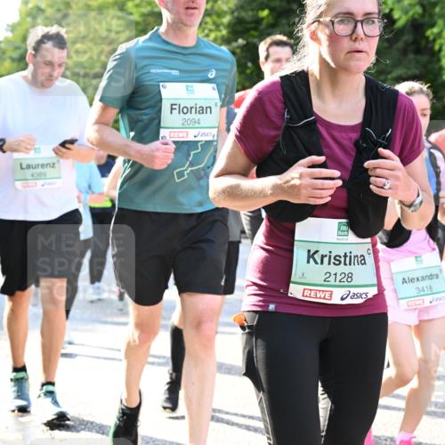 20.09.2026 - PSD Bank Halbmarathon Dr. Thomas Lammeyer http://msf.ph/oto/10504999 20.09.2026 11:01:34 Laufen 4389, 2094, 2128, 3418 meine-sportfotos.de