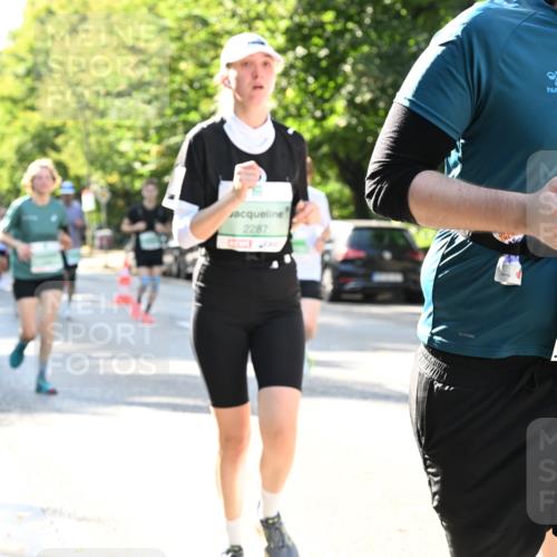 20.09.2026 - PSD Bank Halbmarathon Dr. Thomas Lammeyer http://msf.ph/oto/10505287 20.09.2026 11:01:54 Laufen 2287, 4287 meine-sportfotos.de