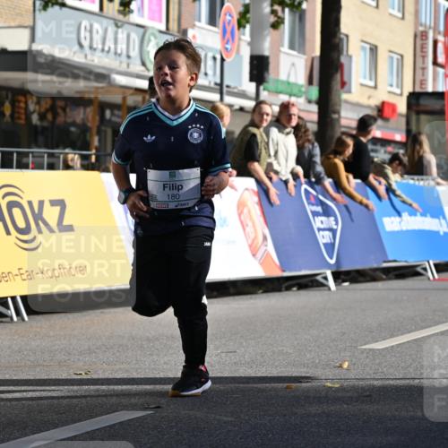 20.09.2026 - PSD Bank Halbmarathon J. Mangold http://msf.ph/oto/10505288 20.09.2026 10:37:19 Ziel 180 meine-sportfotos.de