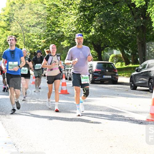 20.09.2026 - PSD Bank Halbmarathon Dr. Thomas Lammeyer http://msf.ph/oto/10505372 20.09.2026 11:01:59 Laufen 381, 1913, 4727, 4683 meine-sportfotos.de
