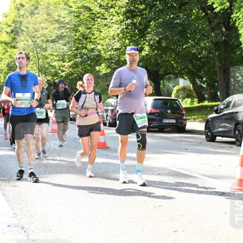 20.09.2026 - PSD Bank Halbmarathon Dr. Thomas Lammeyer http://msf.ph/oto/10505373 20.09.2026 11:01:59 Laufen 3817, 1913, 4727, 4683 meine-sportfotos.de