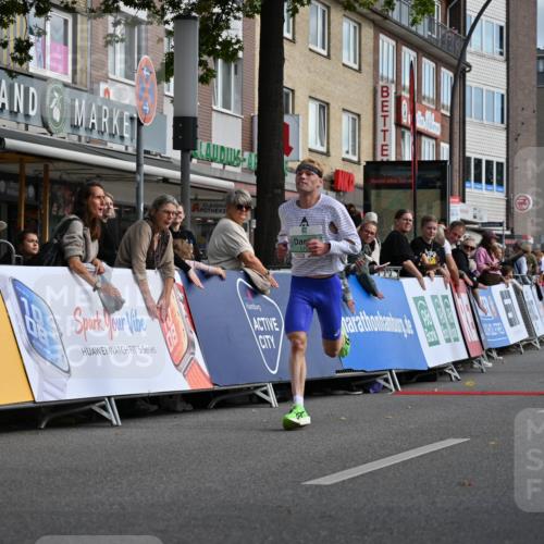 20.09.2026 - PSD Bank Halbmarathon J. Mangold http://msf.ph/oto/10505443 20.09.2026 11:11:49 Ziel 1792 meine-sportfotos.de