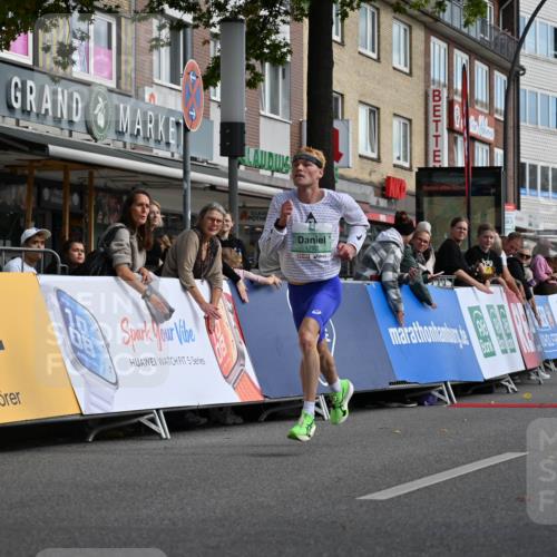 20.09.2026 - PSD Bank Halbmarathon J. Mangold http://msf.ph/oto/10505444 20.09.2026 11:11:49 Ziel 1792 meine-sportfotos.de