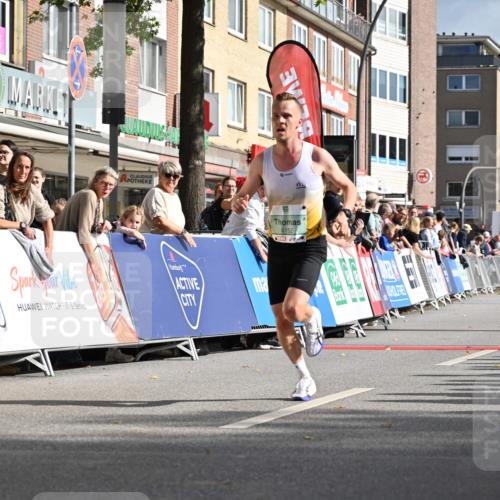 20.09.2026 - PSD Bank Halbmarathon J. Mangold http://msf.ph/oto/10505492 20.09.2026 11:14:41 Ziel 4152 meine-sportfotos.de