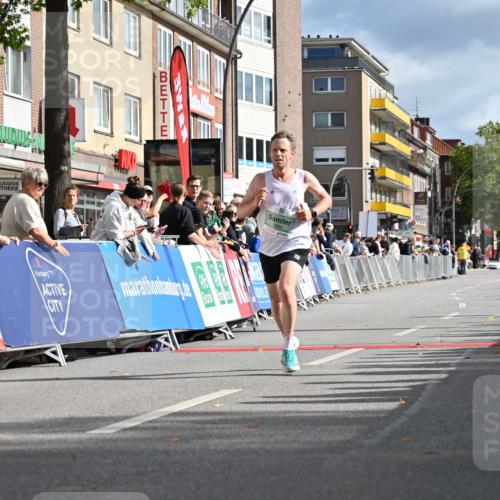 20.09.2026 - PSD Bank Halbmarathon J. Mangold http://msf.ph/oto/10505507 20.09.2026 11:15:49 Ziel 3986 meine-sportfotos.de