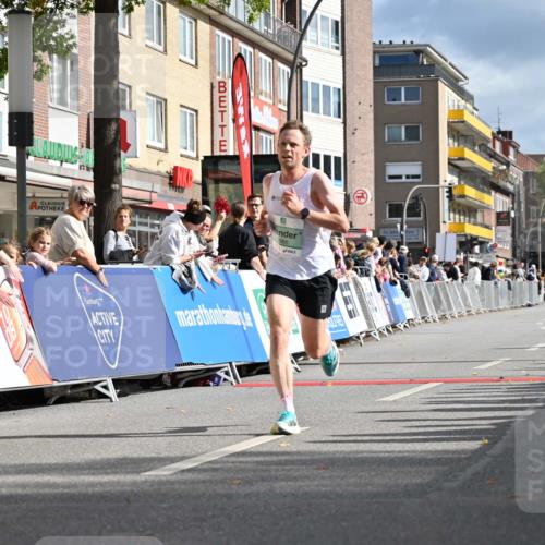 20.09.2026 - PSD Bank Halbmarathon J. Mangold http://msf.ph/oto/10505512 20.09.2026 11:15:50 Ziel 3986 meine-sportfotos.de