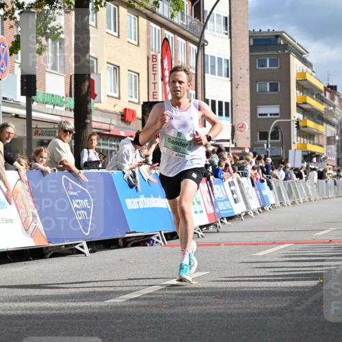 20.09.2026 - PSD Bank Halbmarathon J. Mangold http://msf.ph/oto/10505513 20.09.2026 11:15:50 Ziel 3986 meine-sportfotos.de
