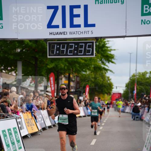 20.09.2026 - PSD Bank Halbmarathon LAZAROV Photography http://msf.ph/oto/10505529 20.09.2026 11:42:34 Ziel 1336, 1591, 2781, 4288, 4620 meine-sportfotos.de