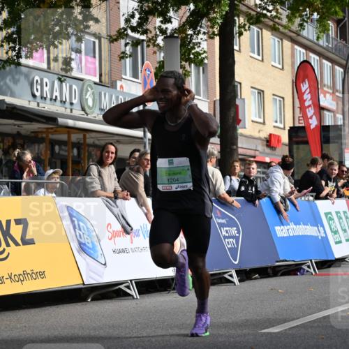 20.09.2026 - PSD Bank Halbmarathon J. Mangold http://msf.ph/oto/10505655 20.09.2026 11:18:09 Ziel 1204, 1765, 2951 meine-sportfotos.de