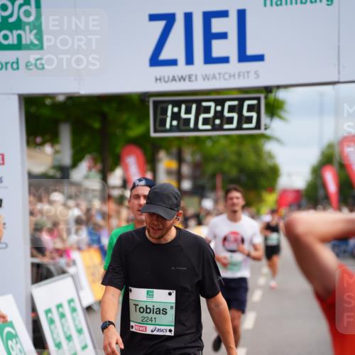 20.09.2026 - PSD Bank Halbmarathon LAZAROV Photography http://msf.ph/oto/10505692 20.09.2026 11:42:55 Ziel 1258, 1888, 2241, 3892, 4008, 4294, 4541, 4634 meine-sportfotos.de