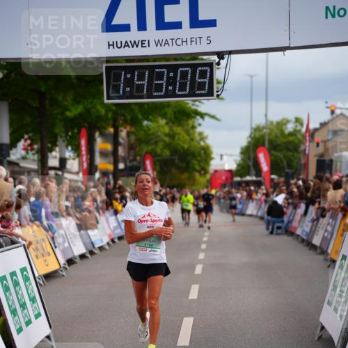 20.09.2026 - PSD Bank Halbmarathon LAZAROV Photography http://msf.ph/oto/10505763 20.09.2026 11:43:09 Ziel 1960, 4788 meine-sportfotos.de