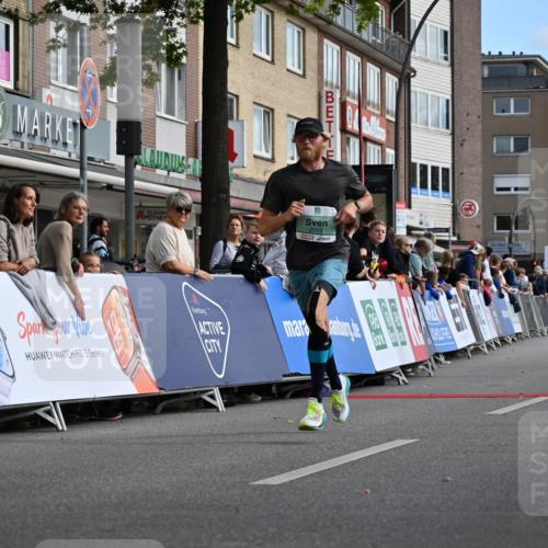 20.09.2026 - PSD Bank Halbmarathon J. Mangold http://msf.ph/oto/10505850 20.09.2026 11:19:55 Ziel 2055 meine-sportfotos.de