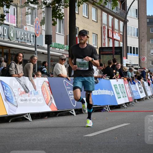 20.09.2026 - PSD Bank Halbmarathon J. Mangold http://msf.ph/oto/10505852 20.09.2026 11:19:56 Ziel 2055 meine-sportfotos.de