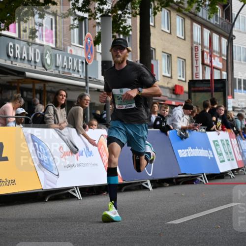 20.09.2026 - PSD Bank Halbmarathon J. Mangold http://msf.ph/oto/10505855 20.09.2026 11:19:56 Ziel 2055 meine-sportfotos.de