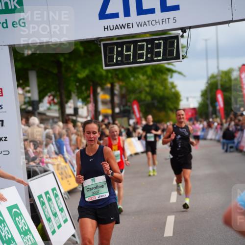 20.09.2026 - PSD Bank Halbmarathon LAZAROV Photography http://msf.ph/oto/10505905 20.09.2026 11:43:31 Ziel 1492, 2068, 2245, 2637, 2642, 2729, 3037, 3285, 4501 meine-sportfotos.de