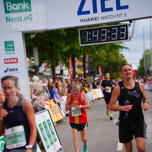 20.09.2026 - PSD Bank Halbmarathon LAZAROV Photography http://msf.ph/oto/10505920 20.09.2026 11:43:33 Ziel 1671, 2068, 2637, 2642, 2729, 3037, 3285, 4351, 4501 meine-sportfotos.de