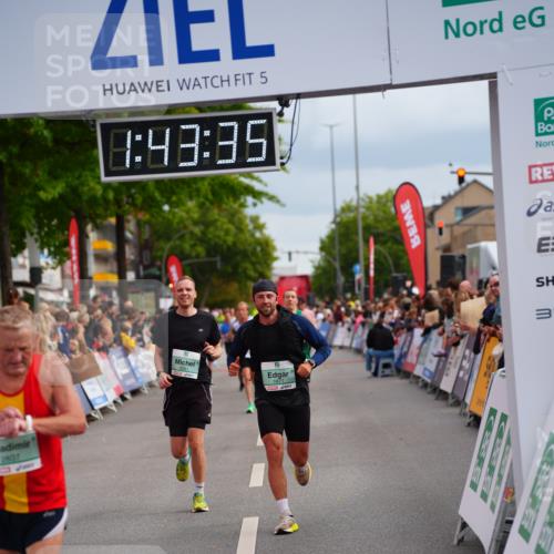 20.09.2026 - PSD Bank Halbmarathon LAZAROV Photography http://msf.ph/oto/10505935 20.09.2026 11:43:35 Ziel 1671, 2068, 2637, 3037, 4055, 4351, 4501 meine-sportfotos.de