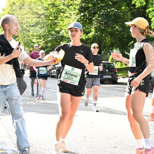 20.09.2026 - PSD Bank Halbmarathon Dr. Thomas Lammeyer http://msf.ph/oto/10505964 20.09.2026 11:02:39 Laufen 3928, 323, 3588 meine-sportfotos.de