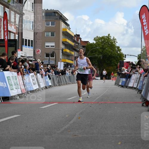 20.09.2026 - PSD Bank Halbmarathon J. Mangold http://msf.ph/oto/10506001 20.09.2026 11:21:59 Ziel 1139, 1899, 3995 meine-sportfotos.de