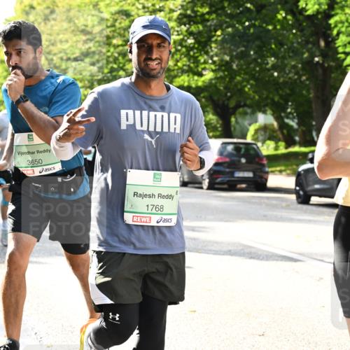 20.09.2026 - PSD Bank Halbmarathon Dr. Thomas Lammeyer http://msf.ph/oto/10506040 20.09.2026 11:02:44 Laufen 3650, 1768, 3032 meine-sportfotos.de