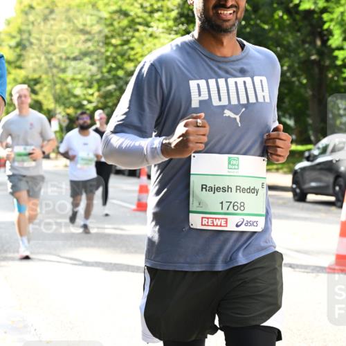 20.09.2026 - PSD Bank Halbmarathon Dr. Thomas Lammeyer http://msf.ph/oto/10506047 20.09.2026 11:02:44 Laufen 3650, 1768 meine-sportfotos.de