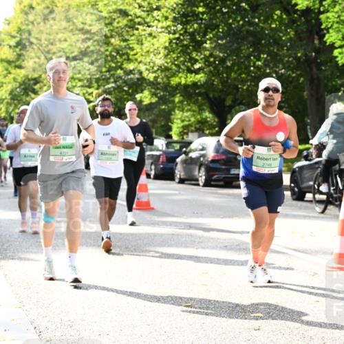 20.09.2026 - PSD Bank Halbmarathon Dr. Thomas Lammeyer http://msf.ph/oto/10506062 20.09.2026 11:02:45 Laufen 4721, 2746 meine-sportfotos.de