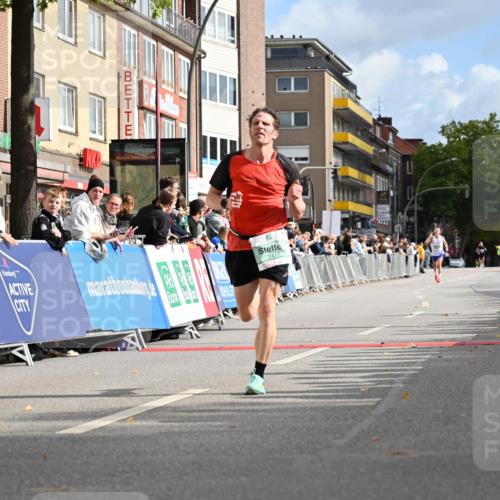 20.09.2026 - PSD Bank Halbmarathon J. Mangold http://msf.ph/oto/10506087 20.09.2026 11:22:21 Ziel 2417, 2445 meine-sportfotos.de