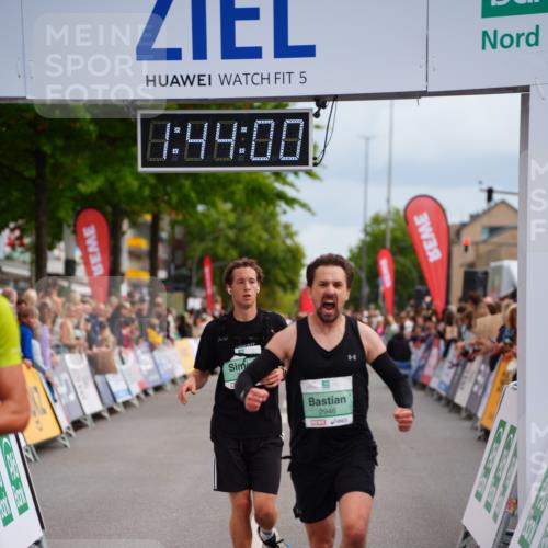 20.09.2026 - PSD Bank Halbmarathon LAZAROV Photography http://msf.ph/oto/10506096 20.09.2026 11:44:00 Ziel 1493, 2071, 2211, 2946, 3117, 3662 meine-sportfotos.de
