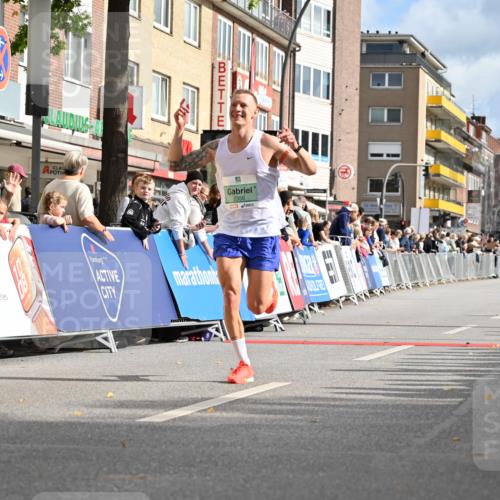 20.09.2026 - PSD Bank Halbmarathon J. Mangold http://msf.ph/oto/10506103 20.09.2026 11:22:32 Ziel 2356 meine-sportfotos.de