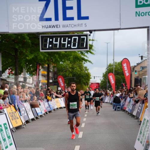 20.09.2026 - PSD Bank Halbmarathon LAZAROV Photography http://msf.ph/oto/10506158 20.09.2026 11:44:07 Ziel 1833, 2071, 2946, 3651, 4723 meine-sportfotos.de
