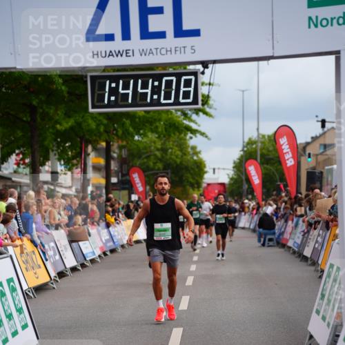 20.09.2026 - PSD Bank Halbmarathon LAZAROV Photography http://msf.ph/oto/10506162 20.09.2026 11:44:07 Ziel 1833, 2071, 2946, 3651, 4723 meine-sportfotos.de