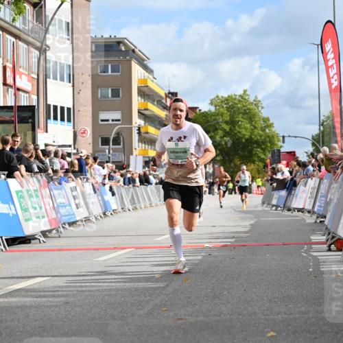 20.09.2026 - PSD Bank Halbmarathon J. Mangold http://msf.ph/oto/10506190 20.09.2026 11:23:22 Ziel 1985, 3104, 3625, 4268 meine-sportfotos.de