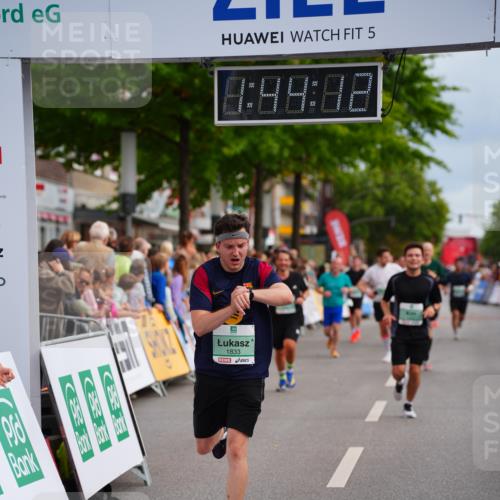 20.09.2026 - PSD Bank Halbmarathon LAZAROV Photography http://msf.ph/oto/10506192 20.09.2026 11:44:11 Ziel 1455, 1833, 2132, 3651, 4723 meine-sportfotos.de