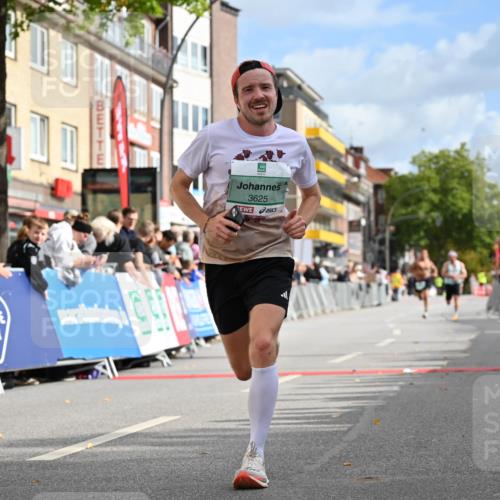 20.09.2026 - PSD Bank Halbmarathon J. Mangold http://msf.ph/oto/10506201 20.09.2026 11:23:23 Ziel 1842, 3104, 3625, 4268 meine-sportfotos.de