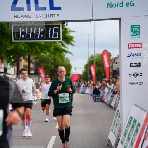 20.09.2026 - PSD Bank Halbmarathon LAZAROV Photography http://msf.ph/oto/10506230 20.09.2026 11:44:16 Ziel 1455, 1715, 1833, 2132, 2366, 2512, 2966, 3613, 4607, 4723 meine-sportfotos.de