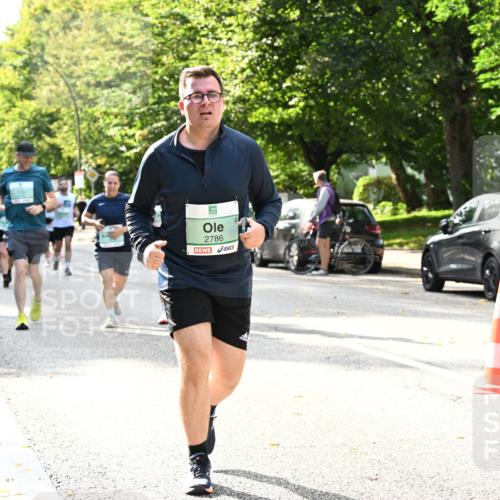 20.09.2026 - PSD Bank Halbmarathon Dr. Thomas Lammeyer http://msf.ph/oto/10506231 20.09.2026 11:02:56 Laufen 2786 meine-sportfotos.de