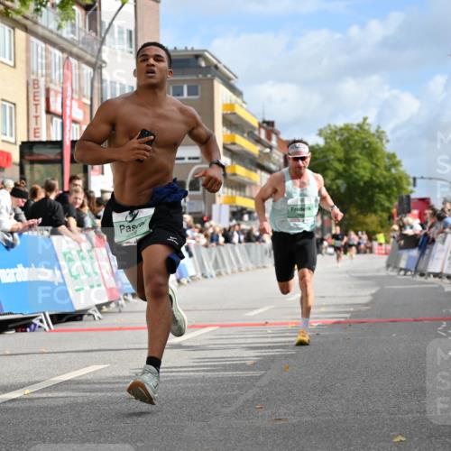 20.09.2026 - PSD Bank Halbmarathon J. Mangold http://msf.ph/oto/10506232 20.09.2026 11:23:29 Ziel 1842, 3625, 4268 meine-sportfotos.de