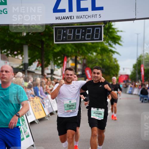 20.09.2026 - PSD Bank Halbmarathon LAZAROV Photography http://msf.ph/oto/10506272 20.09.2026 11:44:19 Ziel 1147, 1455, 1715, 1833, 2132, 2366, 2467, 2512, 2966, 3613, 4607, 4608 meine-sportfotos.de