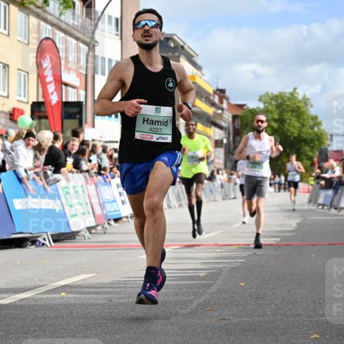 20.09.2026 - PSD Bank Halbmarathon J. Mangold http://msf.ph/oto/10506306 20.09.2026 11:23:53 Ziel 2776, 2779, 4105, 4146, 4227, 4545, 4558 meine-sportfotos.de