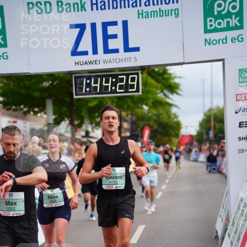 20.09.2026 - PSD Bank Halbmarathon LAZAROV Photography http://msf.ph/oto/10506332 20.09.2026 11:44:29 Ziel 1147, 1317, 1753, 2467, 2805, 3322, 4026, 4309, 4533, 4608 meine-sportfotos.de