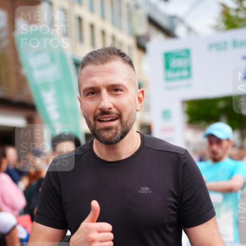 20.09.2026 - PSD Bank Halbmarathon LAZAROV Photography http://msf.ph/oto/10506369 20.09.2026 11:44:33 Ziel 1317, 1753, 2805, 3322, 4026, 4309, 4533 meine-sportfotos.de