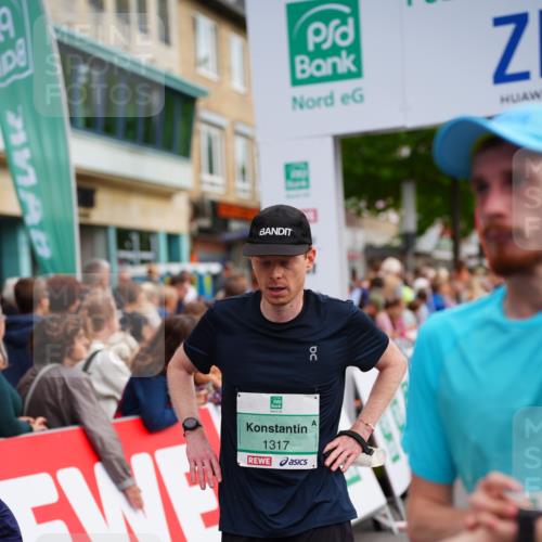 20.09.2026 - PSD Bank Halbmarathon LAZAROV Photography http://msf.ph/oto/10506383 20.09.2026 11:44:35 Ziel 1317, 1730, 1753, 2805, 3322, 3706, 4026, 4309 meine-sportfotos.de