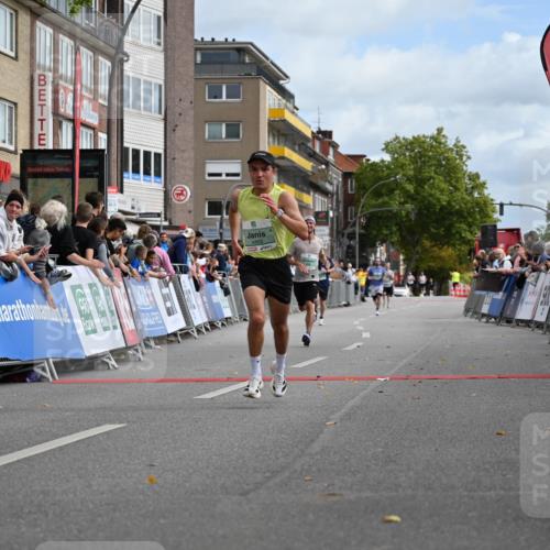 20.09.2026 - PSD Bank Halbmarathon J. Mangold http://msf.ph/oto/10506427 20.09.2026 11:24:26 Ziel 1636, 3548, 4463 meine-sportfotos.de