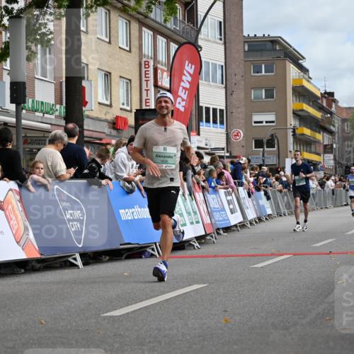 20.09.2026 - PSD Bank Halbmarathon J. Mangold http://msf.ph/oto/10506442 20.09.2026 11:24:30 Ziel 1636, 2766, 4463 meine-sportfotos.de