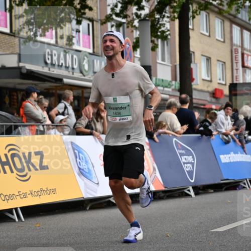 20.09.2026 - PSD Bank Halbmarathon J. Mangold http://msf.ph/oto/10506454 20.09.2026 11:24:31 Ziel 1636, 2365, 2766, 4463 meine-sportfotos.de