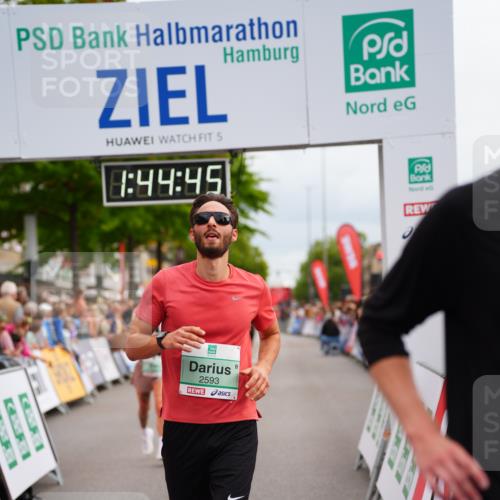 20.09.2026 - PSD Bank Halbmarathon LAZAROV Photography http://msf.ph/oto/10506459 20.09.2026 11:44:44 Ziel 1730, 2593, 2708, 3506, 3706 meine-sportfotos.de