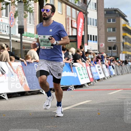 20.09.2026 - PSD Bank Halbmarathon J. Mangold http://msf.ph/oto/10506482 20.09.2026 11:24:38 Ziel 1780, 2365, 2766 meine-sportfotos.de